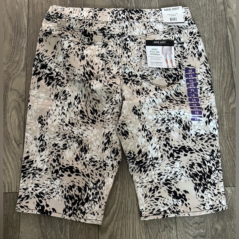 โจ (NWT) Nine West Heidi Skimmer Pants โ Beige & Black, Size 16โจ - Picture 2 of 11